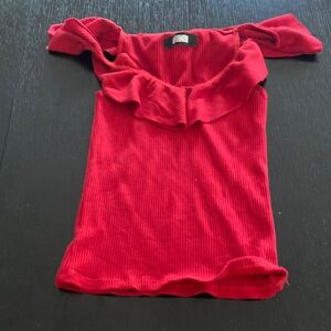 Reformation sleeveless ruffled blouse. Small